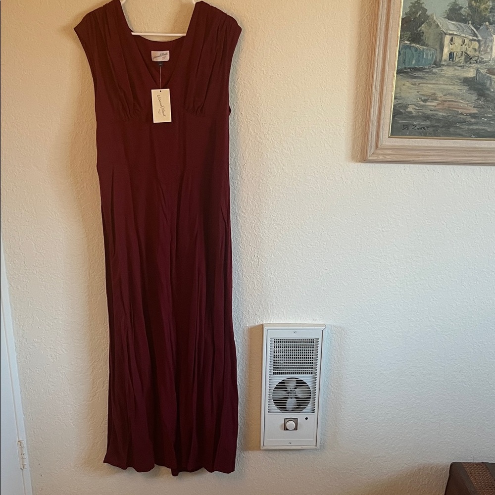 Universal Thread Deep Red Maxi Dress